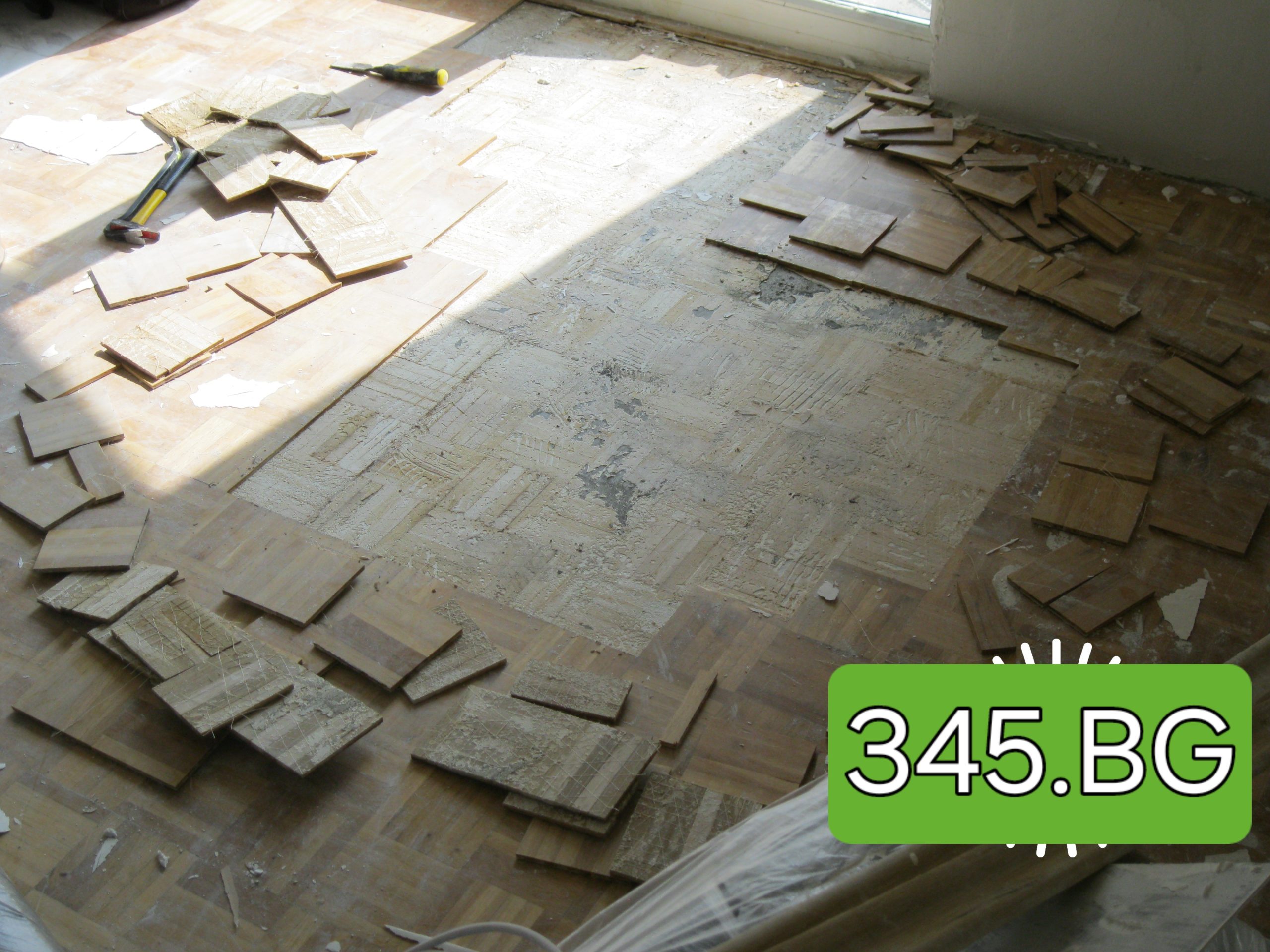 Изваждане и изхвърляне на паркет – 0887 345 345